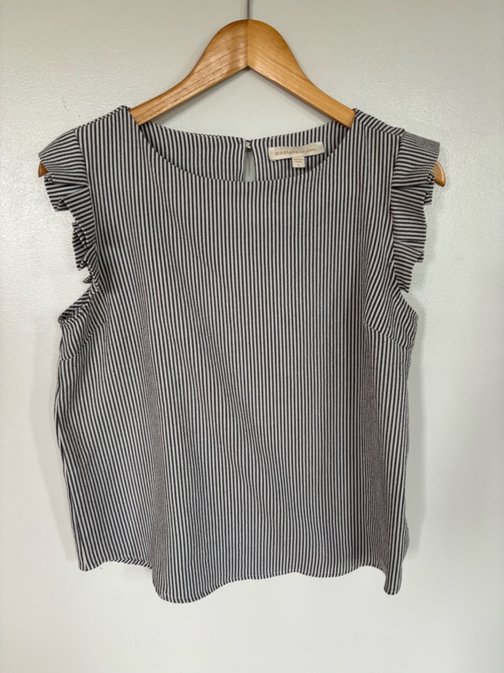 Monteau Womens Gray & White Striped Sleeveless Ruffle Top